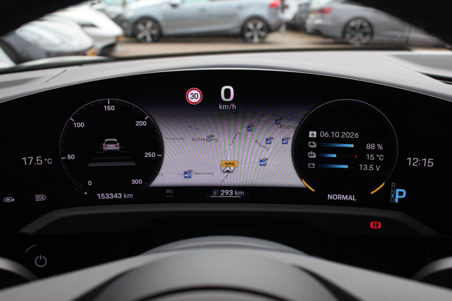 Porsche Taycan GTS 93 kWh / SoH 89,2% / Keramisch / Panoramadak / 360Camera / Achterasbesturing / Passenger Display / Burmester / Keyless / 21'' / Carbon / Ventilatie / Sportchrono+Design / Luchtvering / Dodehoek / DA