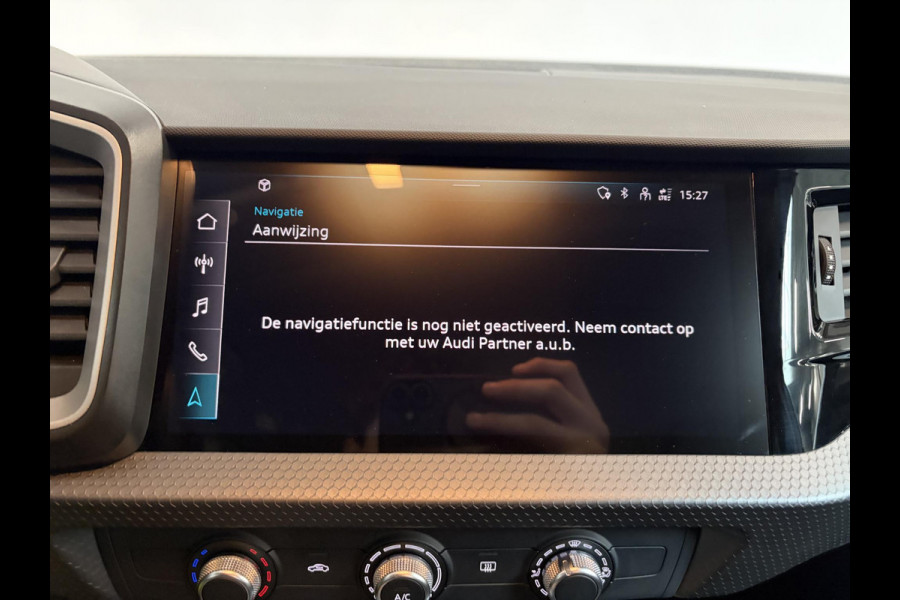 Audi A1 Sportback 25 TFSI Pro Line Navigatie Airco Apple Carplay/ Android auto