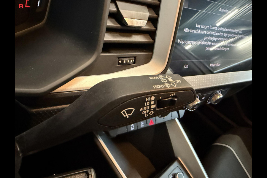 Audi A1 Sportback 25 TFSI Pro Line Navigatie Airco Apple Carplay/ Android auto