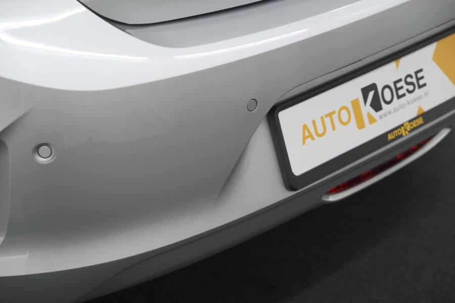 Opel Corsa Turbo 100 Level 3 | Stoelverwarming | Navigatie | Parkeersensoren | Apple Carplay