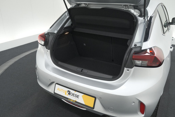 Opel Corsa Turbo 100 Level 3 | Stoelverwarming | Navigatie | Parkeersensoren | Apple Carplay