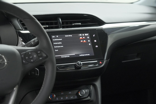 Opel Corsa Turbo 100 Level 3 | Stoelverwarming | Navigatie | Parkeersensoren | Apple Carplay