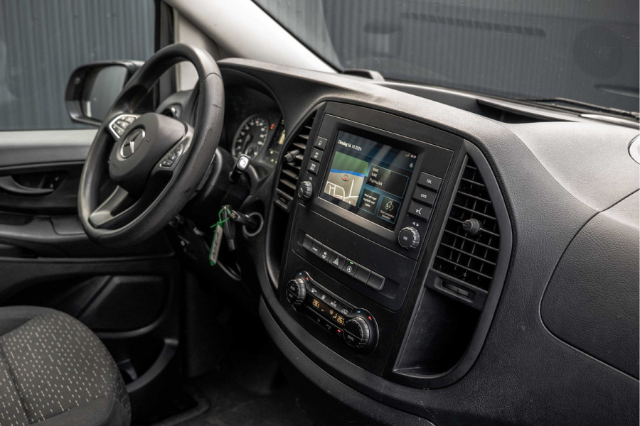 Mercedes-Benz Vito 114 CDI L2H1 | 140PK | Automaat | Camera | Cruise | 1e Eigenaar | PDC | Zijschuifdeur L+R | Climatronic | Trekhaak