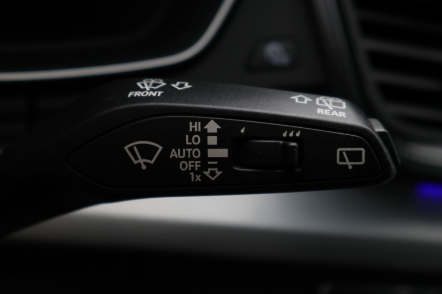 Audi Q5 50 TFSI e S edition Virtual Cockpit, ACC, Camera, Apple Carplay, Keyless, Trekhaak, 22"