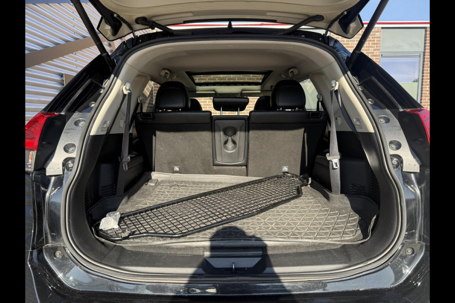 Nissan X-Trail 1.3 DIG-T Tekna 7p. 1e Eigenaar|Dealer Onderhouden|Pano|Camera|Trekhaak|Stoel+Stuur verw.|Clima|Cruise|PDC V+A|APK tot 01-2028