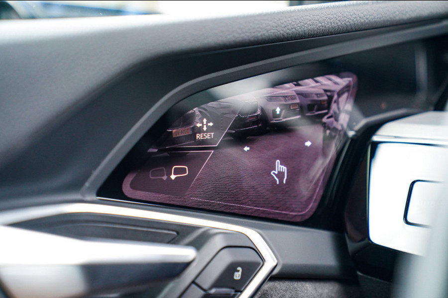 Audi e-tron Sportback 55 quattro S edition 95 kWh |Virtual Mirrors | Head up | Panorama | 360 cam | Trekhaak | Assistentiepakket |
