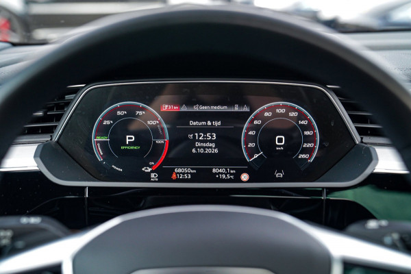 Audi e-tron Sportback 55 quattro S edition 95 kWh |Virtual Mirrors | Head up | Panorama | 360 cam | Trekhaak | Assistentiepakket |