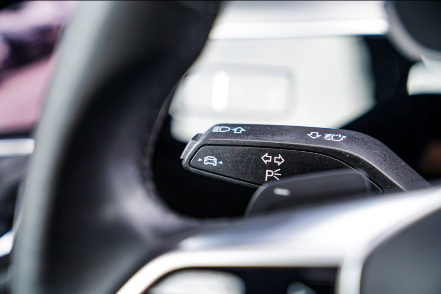 Audi e-tron Sportback 55 quattro S edition 95 kWh |Virtual Mirrors | Head up | Panorama | 360 cam | Trekhaak | Assistentiepakket |