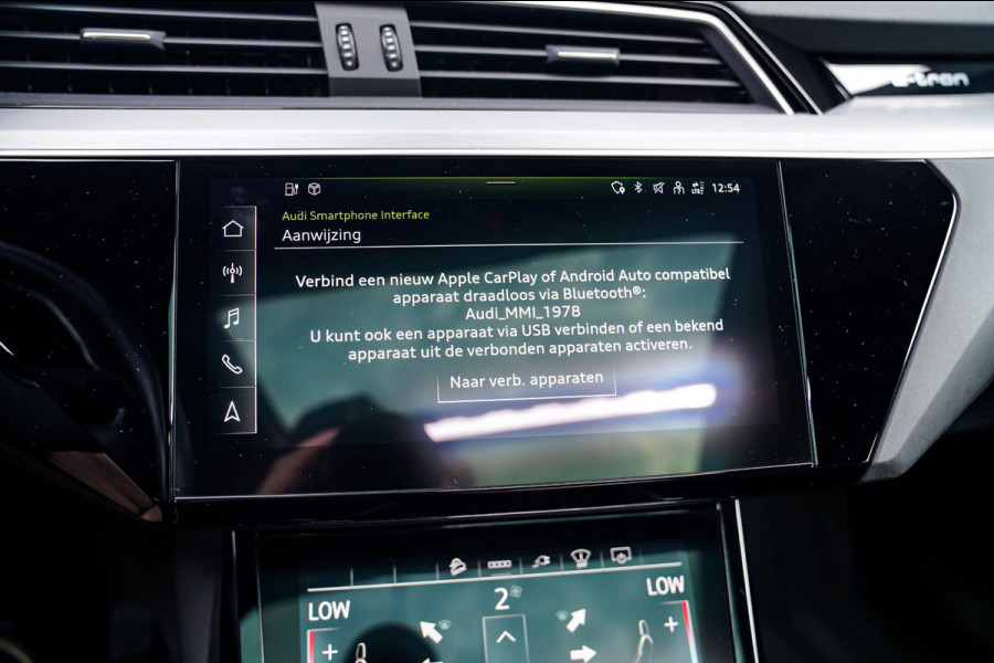 Audi e-tron Sportback 55 quattro S edition 95 kWh |Virtual Mirrors | Head up | Panorama | 360 cam | Trekhaak | Assistentiepakket |