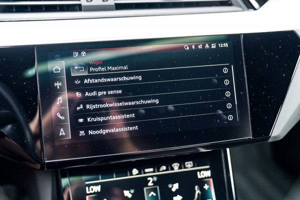 Audi e-tron Sportback 55 quattro S edition 95 kWh |Virtual Mirrors | Head up | Panorama | 360 cam | Trekhaak | Assistentiepakket |
