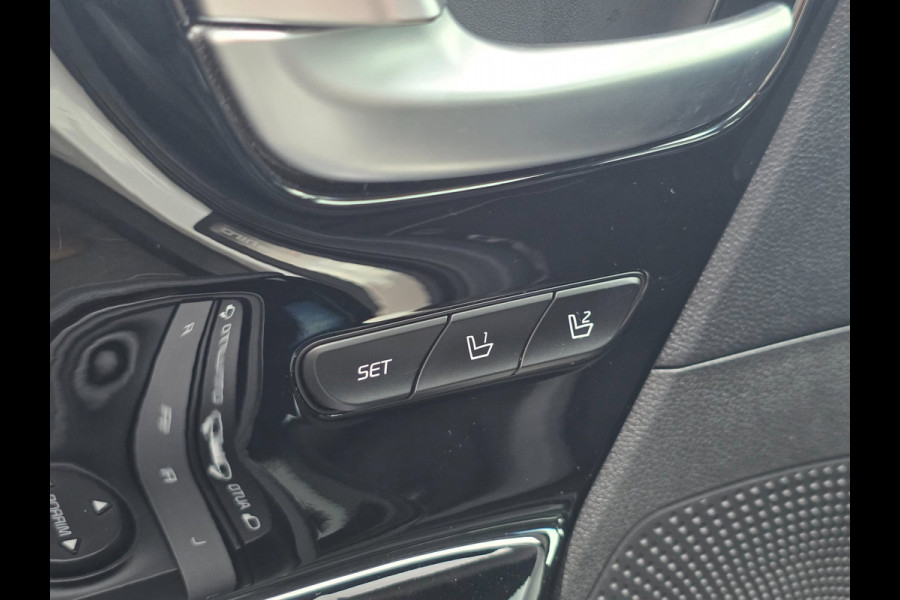 Kia e-Niro ExecutiveLine 64 kWh | 100% SOH | LEDER | CAMERA | JBL | STOELVERWARMING/VENTILATIE |
