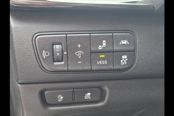 Kia e-Niro ExecutiveLine 64 kWh | 100% SOH | LEDER | CAMERA | JBL | STOELVERWARMING/VENTILATIE |