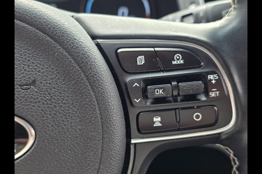 Kia e-Niro ExecutiveLine 64 kWh | 100% SOH | LEDER | CAMERA | JBL | STOELVERWARMING/VENTILATIE |