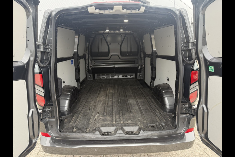 Ford Transit Custom 320 2.5 PHEV L2H1 Limited 233pk TREKHAAK! DRIVERPACK! 17INCH!