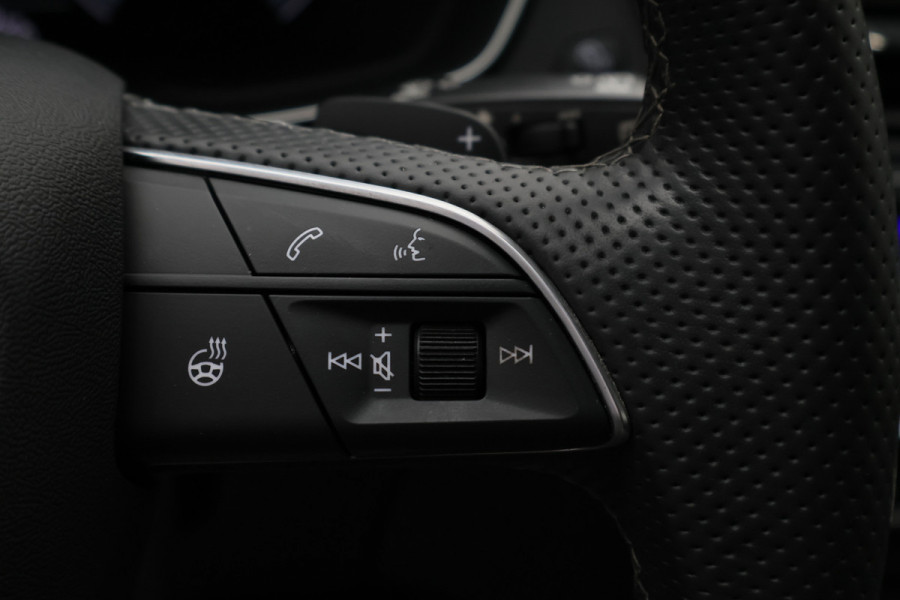 Audi Q5 50 TFSI e S edition Virtual Cockpit, ACC, Camera, Apple Carplay, Keyless, Trekhaak, 22"