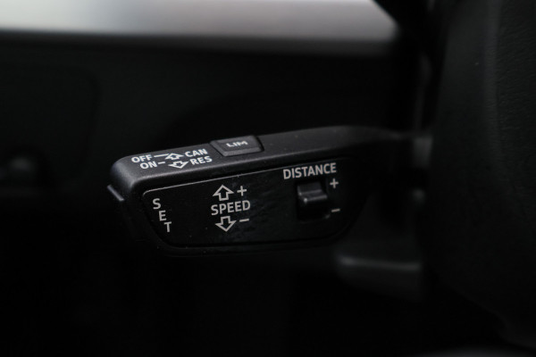 Audi Q5 50 TFSI e S edition Virtual Cockpit, ACC, Camera, Apple Carplay, Keyless, Trekhaak, 22"