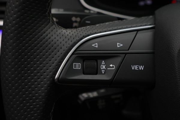Audi Q5 50 TFSI e S edition Virtual Cockpit, ACC, Camera, Apple Carplay, Keyless, Trekhaak, 22"