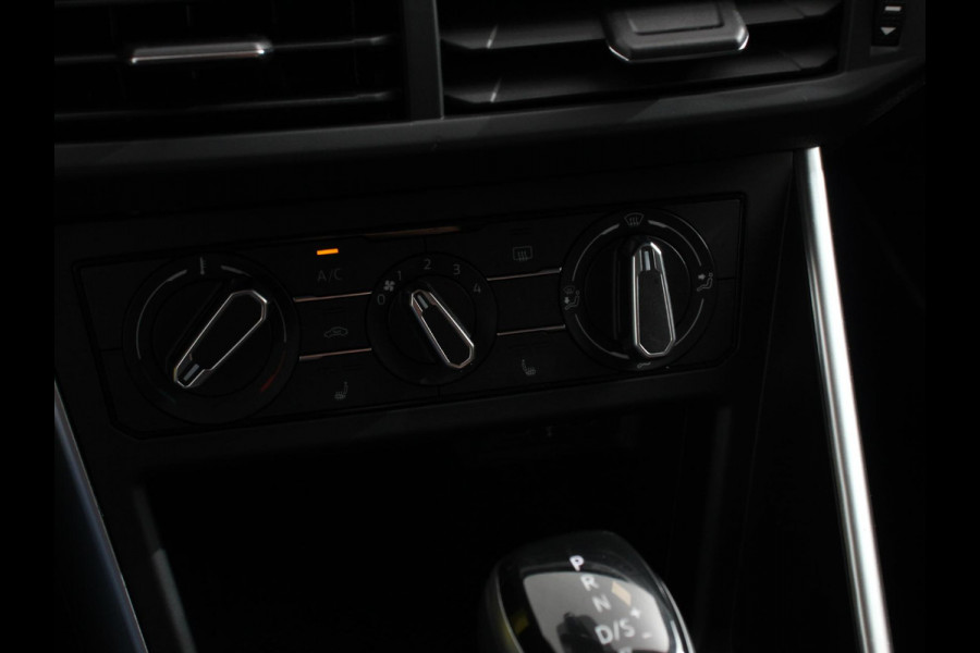 Volkswagen Taigo 1.0 TSI 110pk DSG Life Plus Navigatie Apple Carplay/Android Auto Digitale Cockpit Adaptieve Cruise Control Dab Verwarmde stoelen