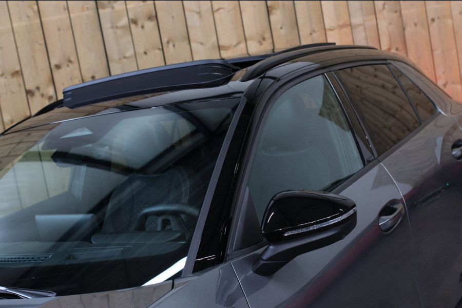 Volkswagen T-Roc 1.5 eTsi R-Line *Pano*H/K*Head-Up*360 Camera*Trekhaak*