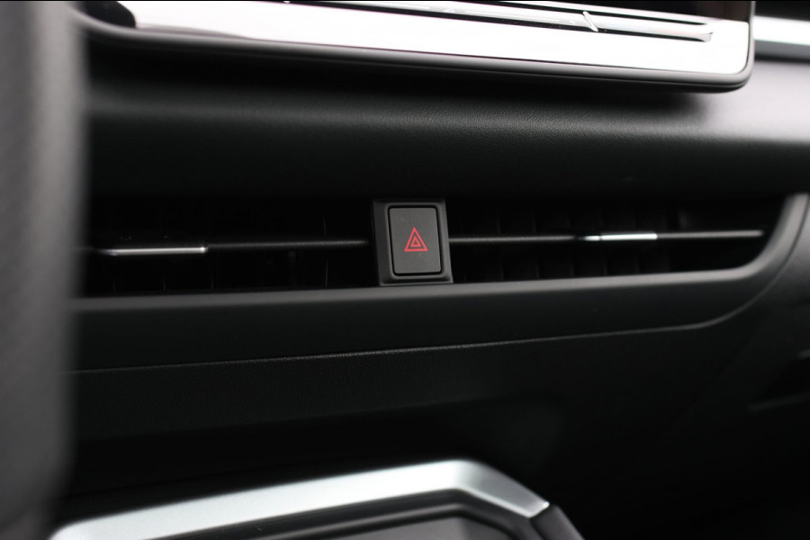 Volkswagen T-Roc 1.5 eTsi R-Line *Pano*H/K*Head-Up*360 Camera*Trekhaak*