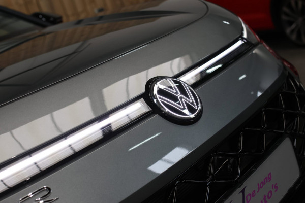 Volkswagen T-Roc 1.5 eTsi R-Line *Pano*H/K*Head-Up*360 Camera*Trekhaak*