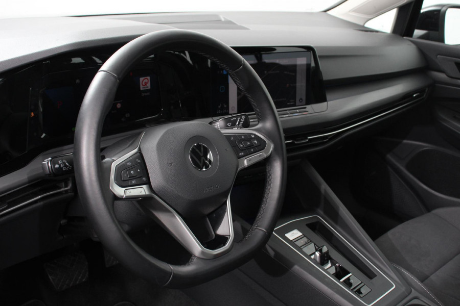 Volkswagen Golf Variant 1.5 eTSI 150pk DSG Style Navigatie Wireless App Connect / Apple Carplay / Android Auto Climate Control Virtual Cockpit Adaptieve Cruise Control Led
