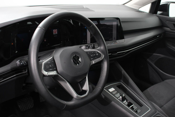 Volkswagen Golf Variant 1.5 eTSI 150pk DSG Style Navigatie Wireless App Connect / Apple Carplay / Android Auto Climate Control Virtual Cockpit Adaptieve Cruise Control Led
