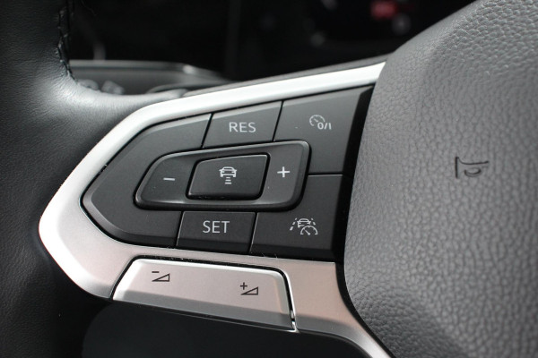 Volkswagen Golf Variant 1.5 eTSI 150pk DSG Style Navigatie Wireless App Connect / Apple Carplay / Android Auto Climate Control Virtual Cockpit Adaptieve Cruise Control Led