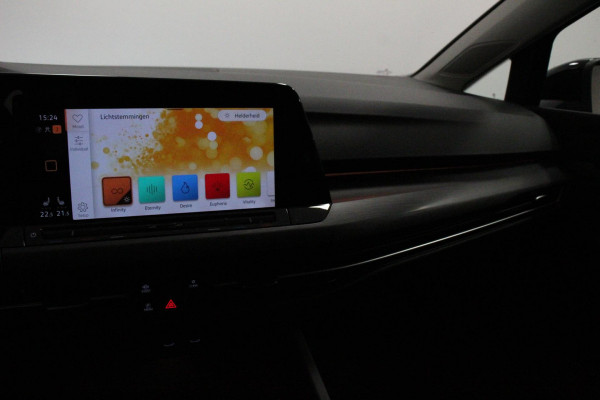 Volkswagen Golf Variant 1.5 eTSI 150pk DSG Style Navigatie Wireless App Connect / Apple Carplay / Android Auto Climate Control Virtual Cockpit Adaptieve Cruise Control Led