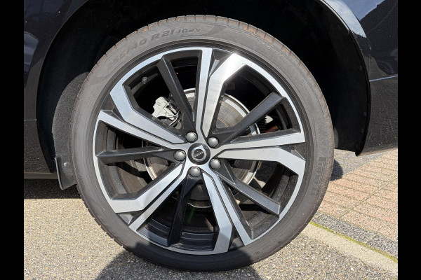Volvo XC60 2.0 T8 Plug-in hybrid AWD Plus Dark VAN: 52.900,- VOOR: 50.877,-,- UW HERFSTVOORDEEL: 2.023,-| LUCHTVERING| PANO| HARMAN KARDON| MEMORY STOELEN| ACHTERBANK VERWARMD| HUD| 360 CAMERA| RECENT ONDERHOUD GEHAD BIJ VOLVO DEALER\ FABRIEKSGARANTIE|