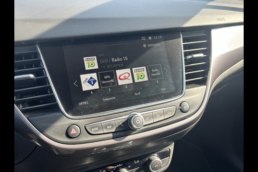 Opel Crossland X BWJ 2020 1.2T 131 PK Innovation AUTOMAAT | | TREKHAAK | CAMERA | HALF LEDER | FULL LED | CARPLAY | NAVI | CLIMA | CRUISE l LMV | PDC