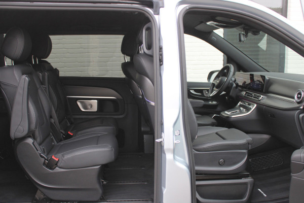 Mercedes-Benz V-Klasse 300d / AMG / Exclusive / 7-persoons / Elec Stoelen / Burmester / Nightpakket / Vol Opties / NIEUWSTAAT.