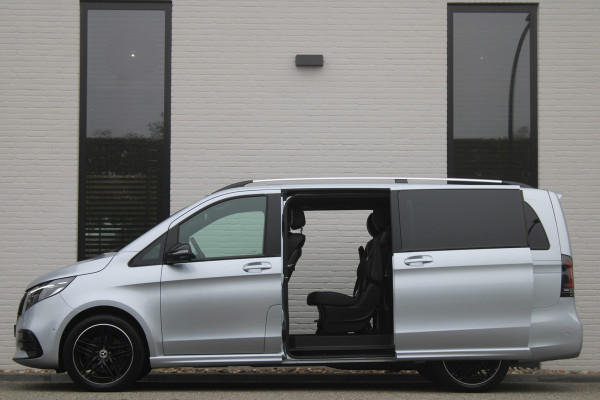 Mercedes-Benz V-Klasse 300d / AMG / Exclusive / 7-persoons / Elec Stoelen / Burmester / Nightpakket / Vol Opties / NIEUWSTAAT.