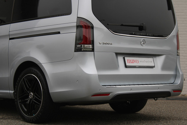 Mercedes-Benz V-Klasse 300d / AMG / Exclusive / 7-persoons / Elec Stoelen / Burmester / Nightpakket / Vol Opties / NIEUWSTAAT.