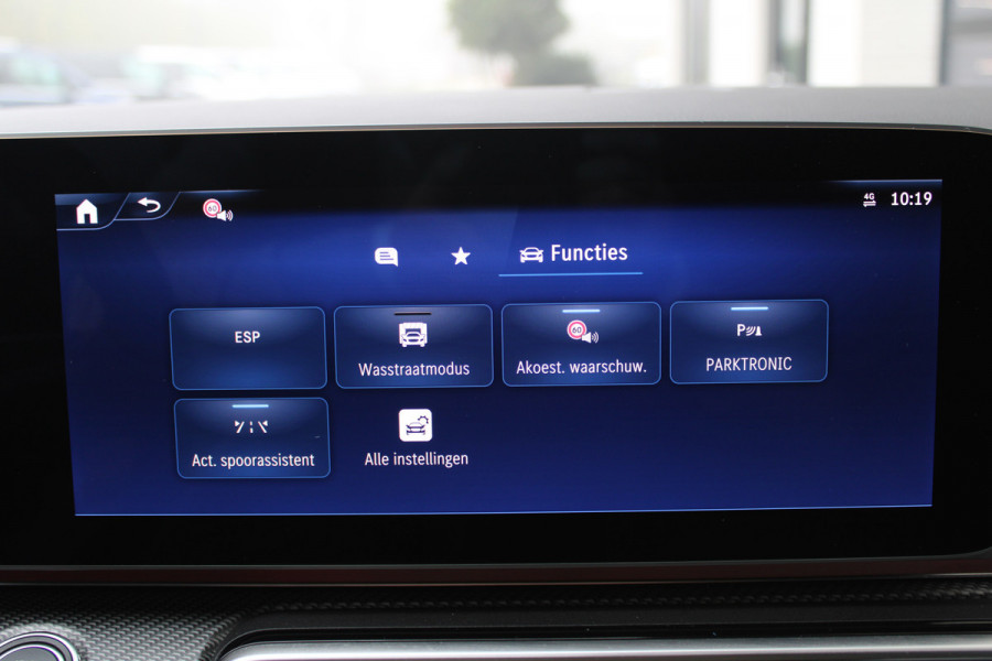 Mercedes-Benz V-Klasse 300d / AMG / Exclusive / 7-persoons / Elec Stoelen / Burmester / Nightpakket / Vol Opties / NIEUWSTAAT.