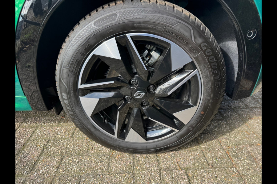 Renault Clio 1.8 Full-Hybrid 160 techno,Navigatie,Safety pakket,Adap.Cruise,360Camera,4Season banden