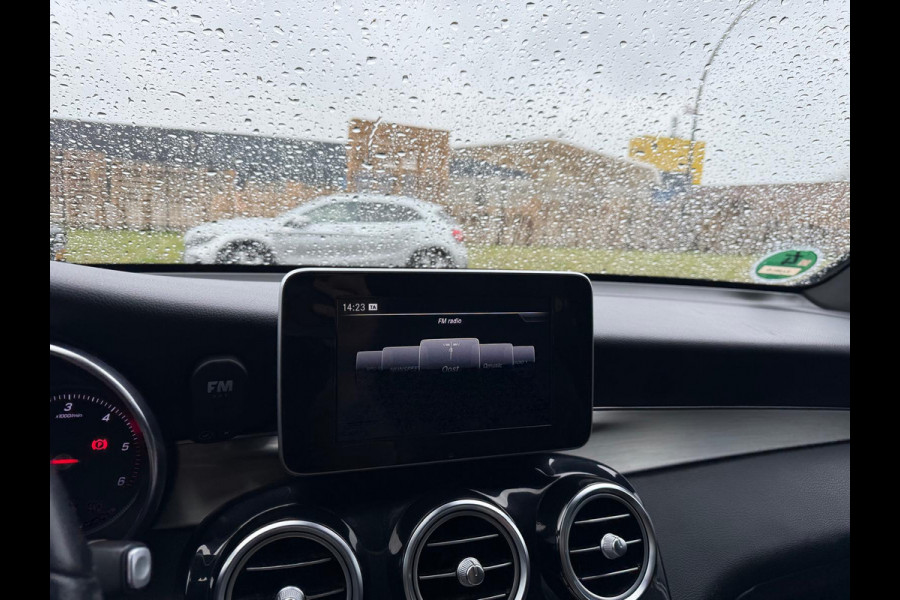 Mercedes-Benz GLC 220 d 4MATIC Premium Plus | 3/6/12MND GARANTIE | LED | CARPLAY | PANODAK | CRUISE | NAVI | TREKHAAK |