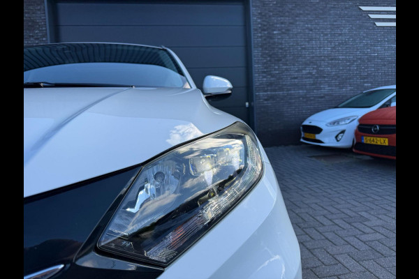 Honda HR-V 1.5 i-VTEC Executive | 1E EIGENAAR | 3/6/12MND GARANTIE | AUTOMAAT | PANO | LED | DAB | NAVI | CRUISE |