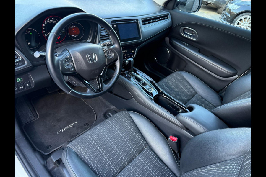 Honda HR-V 1.5 i-VTEC Executive | 1E EIGENAAR | 3/6/12MND GARANTIE | AUTOMAAT | PANO | LED | DAB | NAVI | CRUISE |