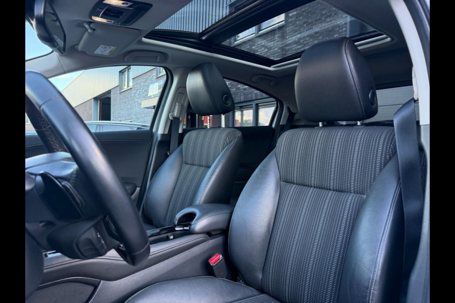 Honda HR-V 1.5 i-VTEC Executive | 1E EIGENAAR | 3/6/12MND GARANTIE | AUTOMAAT | PANO | LED | DAB | NAVI | CRUISE |