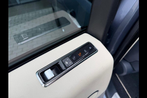 Land Rover Range Rover 3.0 TDV6 Autobiography | 3E EIGENAAR | 3/6/12MND GARANTIE | AUTOMAAT | PANO | LED | CARPLAY | DAB | MASSAGE | TREKHAAK | CRUISE | STOELKOELING |