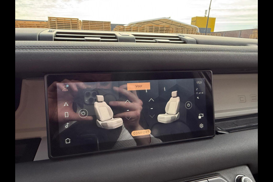 Land Rover Defender 2.0 D240 110 S | 3/6/12MND GARANTIE | GRIJSKENTEKEN| PANO | CRUISE | LED | CARPLAY | DAB | NAVI | LMV |