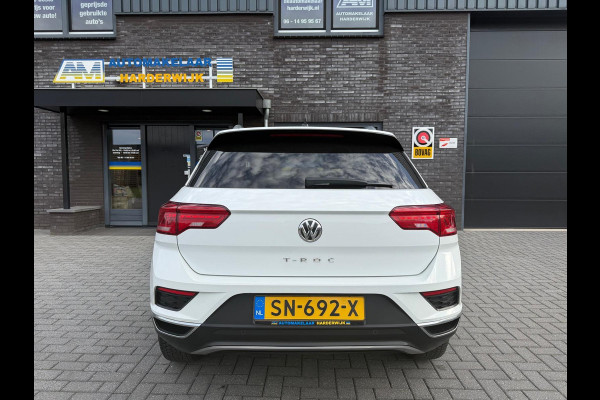 Volkswagen T-Roc 1.0 TSI Style | 1E EGENAAR | 3/6 OF 12MND GARANTIE | PANODAK | ACC | LANE ASSIST | AIRCO |