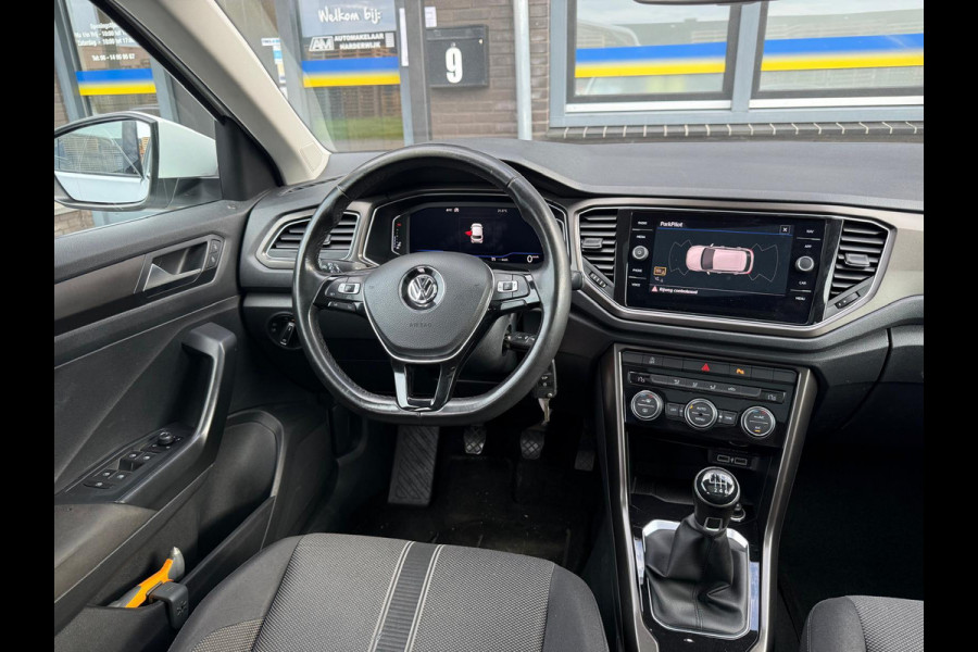Volkswagen T-Roc 1.0 TSI Style | 1E EGENAAR | 3/6 OF 12MND GARANTIE | PANODAK | ACC | LANE ASSIST | AIRCO |