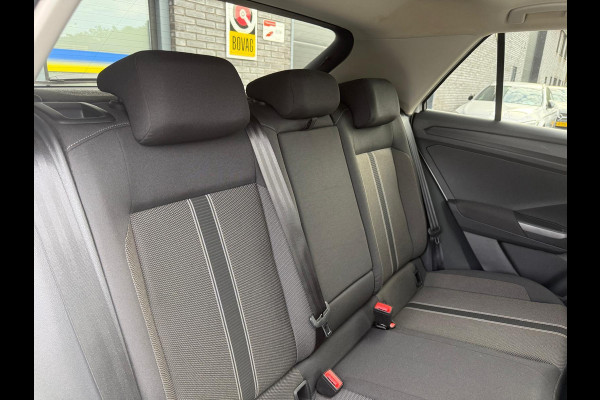 Volkswagen T-Roc 1.0 TSI Style | 1E EGENAAR | 3/6 OF 12MND GARANTIE | PANODAK | ACC | LANE ASSIST | AIRCO |