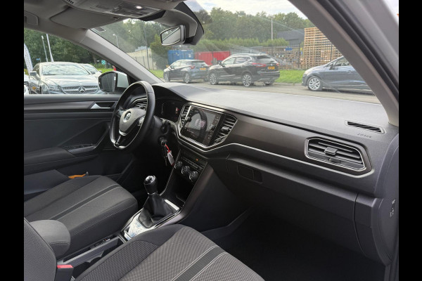 Volkswagen T-Roc 1.0 TSI Style | 1E EGENAAR | 3/6 OF 12MND GARANTIE | PANODAK | ACC | LANE ASSIST | AIRCO |