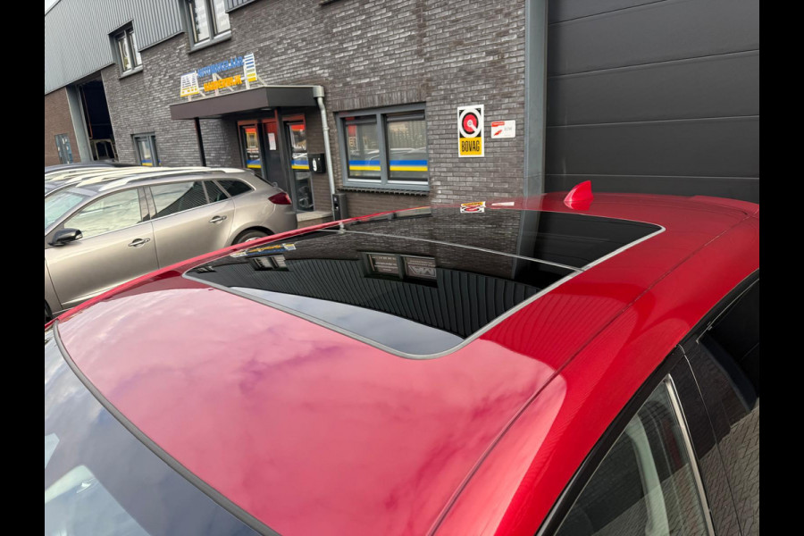 Honda Zr-V 2.0 e:HEV Advance | 3/6/12MND GARANTIE | PANO DAK | LEDER | NIEUW STAAT |