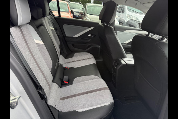Opel Astra 1.2 Level 3 130PK | 1E EIGENAAR | 3/6/12MND GARANTIE| LED | ACC | AGR| CAMERA | DAB | CARPLAY | NAVI |