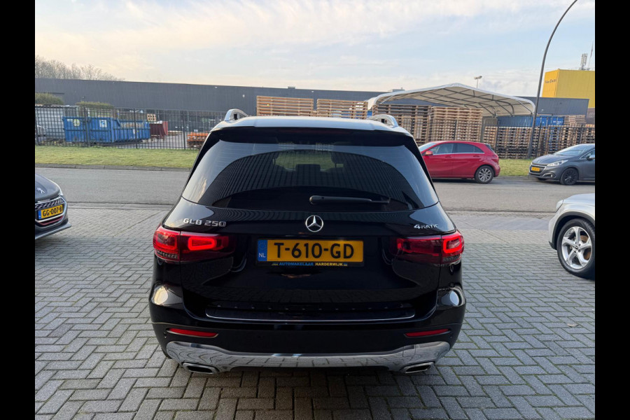 Mercedes-Benz Glb 250 4MATIC Advantage | 1E EIGENAAR | 3/6/12MND GARANTIE | 225 PK | AUTOMAAT | LED | MEMORY | CARPLAY | PANODAK | CRUISE |