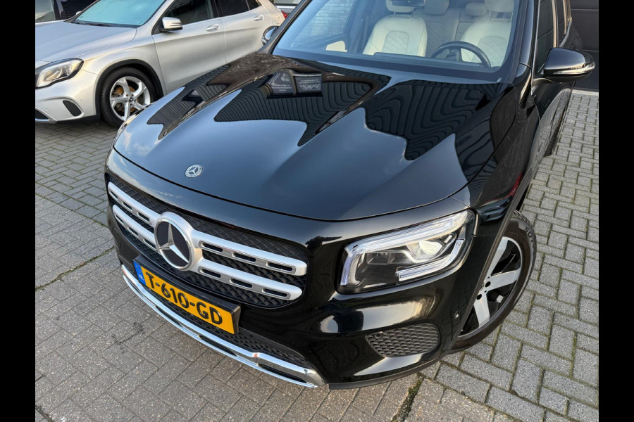 Mercedes-Benz Glb 250 4MATIC Advantage | 1E EIGENAAR | 3/6/12MND GARANTIE | 225 PK | AUTOMAAT | LED | MEMORY | CARPLAY | PANODAK | CRUISE |